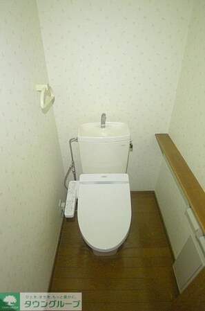 ヴィラトリアノンの物件内観写真